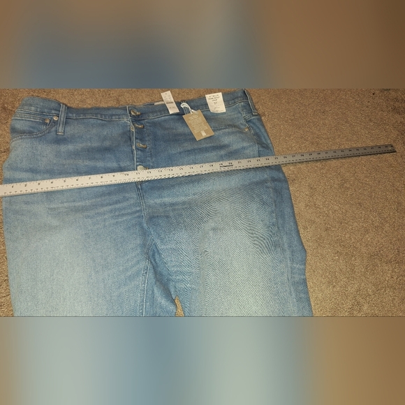 NWT/ J. CREW / 10" BILLIE DEMI BOOT CROP / 37"/ - Picture 10 of 11